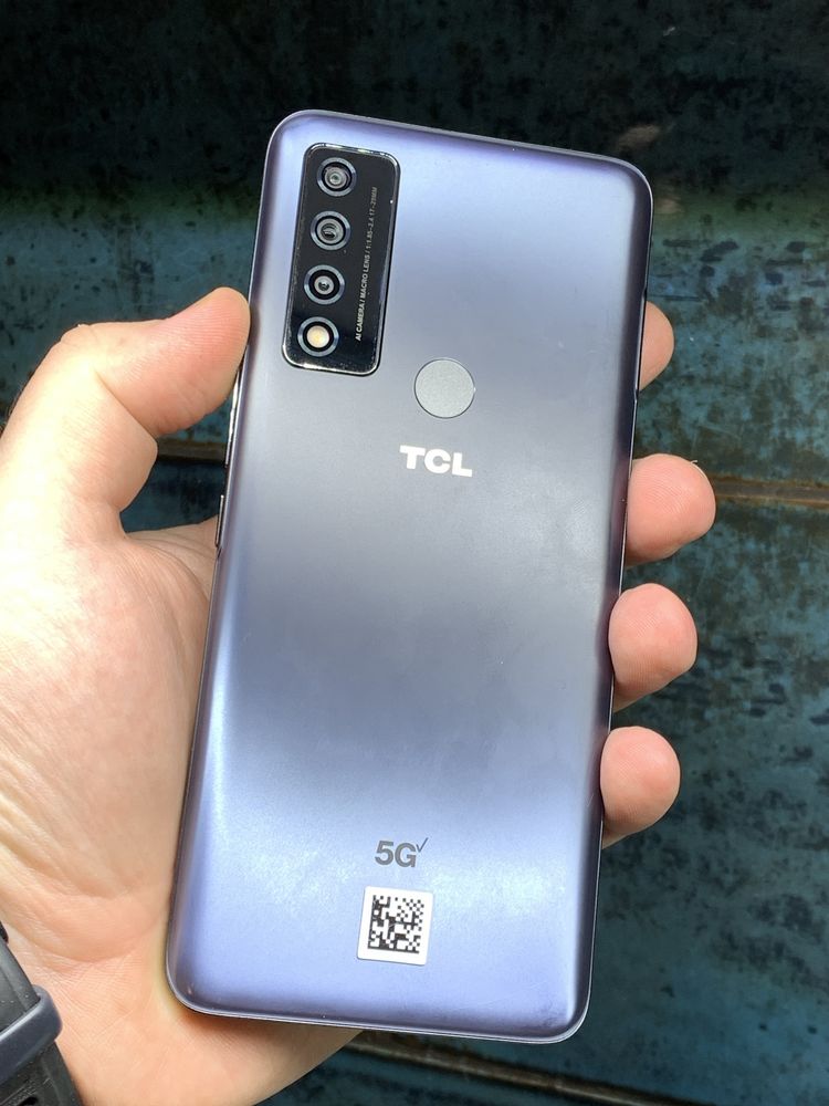 TCL 30V 5G 4/128 6.7 FullHD 50MP SuperMacro