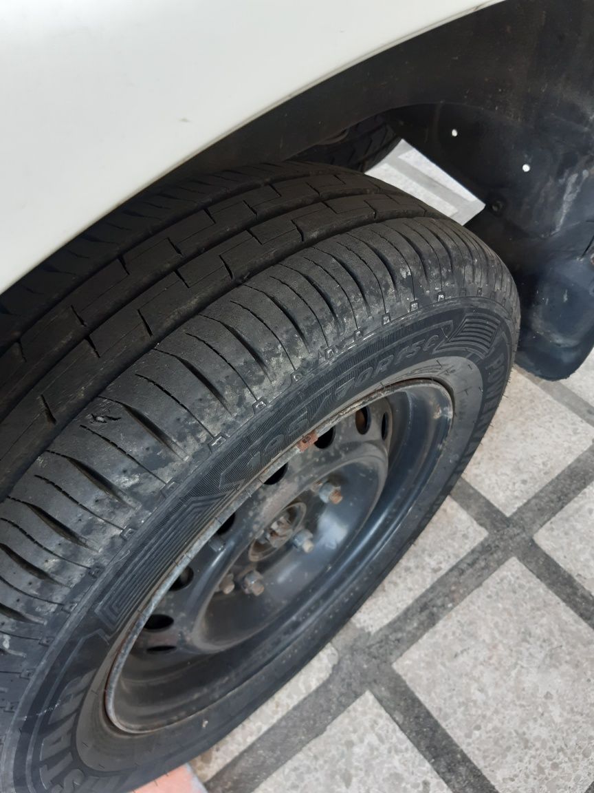 Toyota hiace 2005/ 2500 Branca