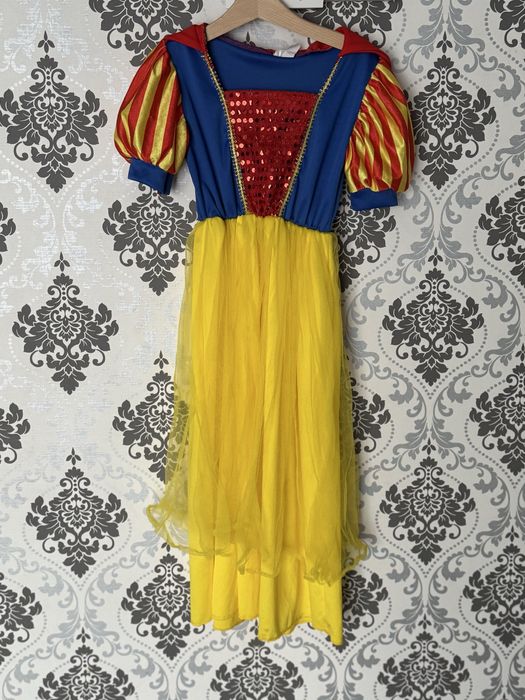 Strój karnawałowy Królewna Śnieżka r. 116