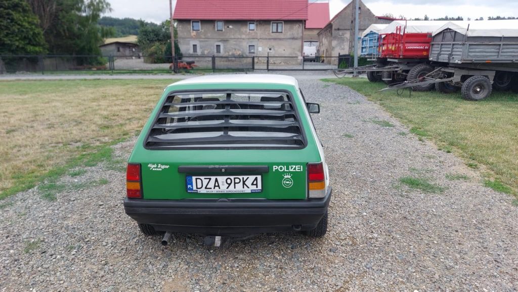 Opel Corsa A Polizei