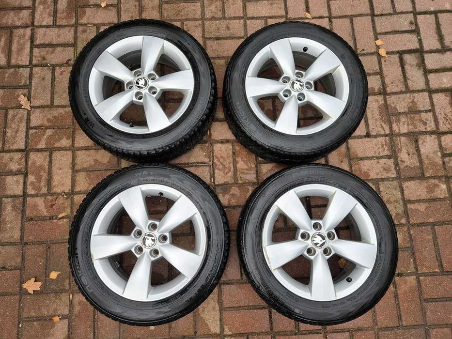 Felgi SKODA 6Jx15 ET38 5x100, opony 185/60 R15 - UŻYWANE