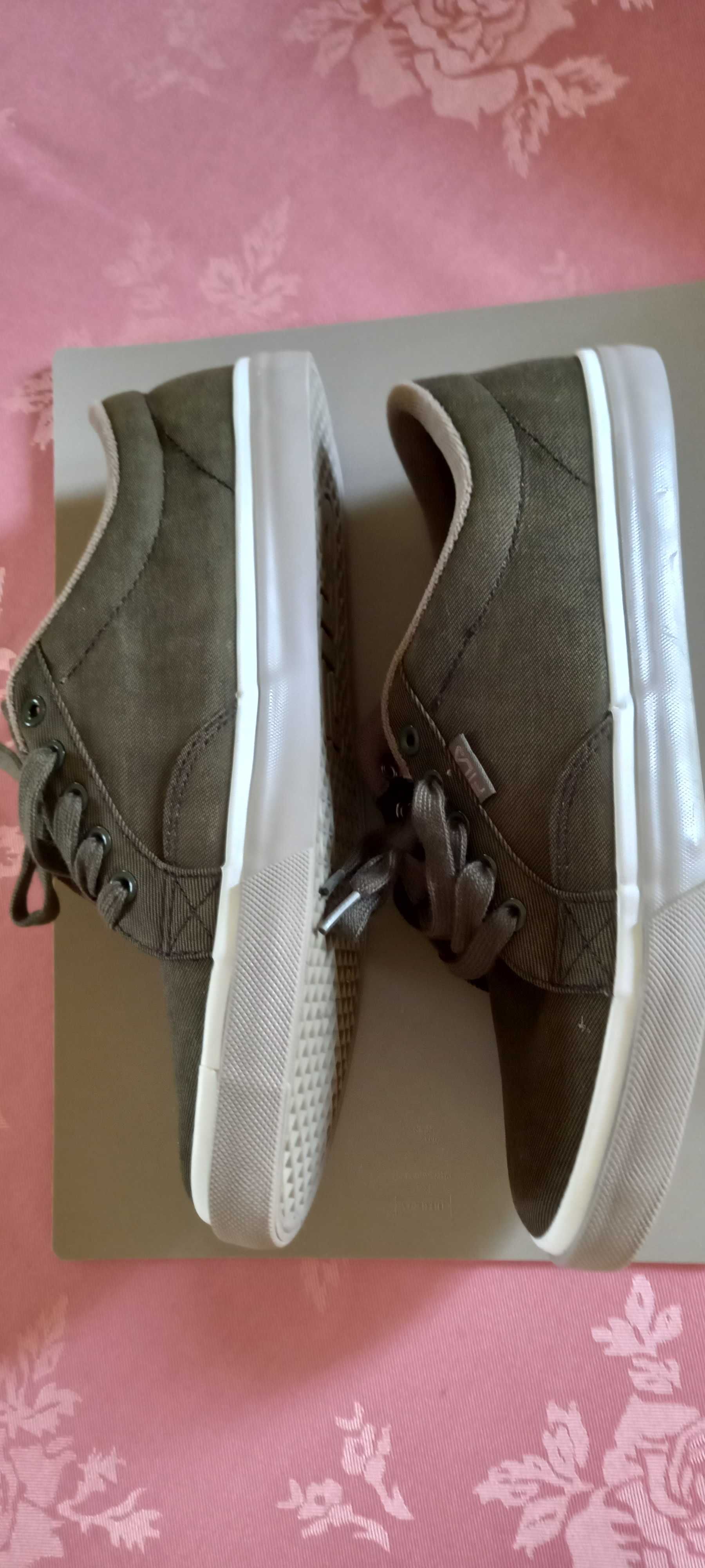 Buty męskie sportowe FILA NOWE!