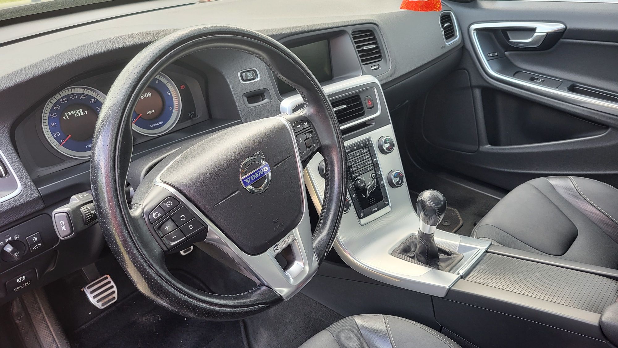 Volvo s60 R-Design 2.0
