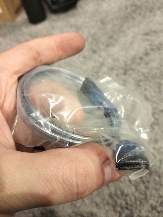 Kabel SATA 30 centymetrów niebieski