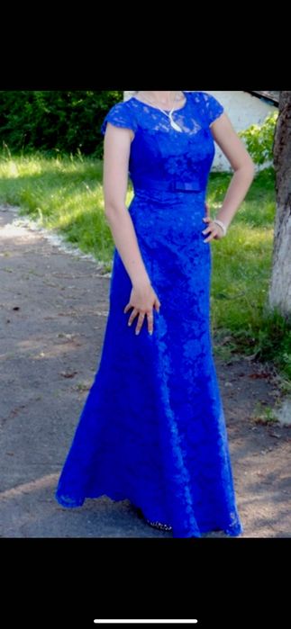 Продам випускну сукню