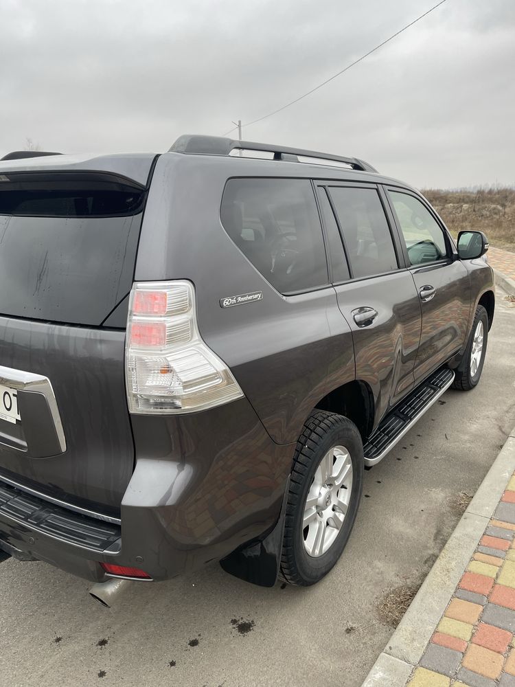 Toyota Land Cruiser 150 LUX