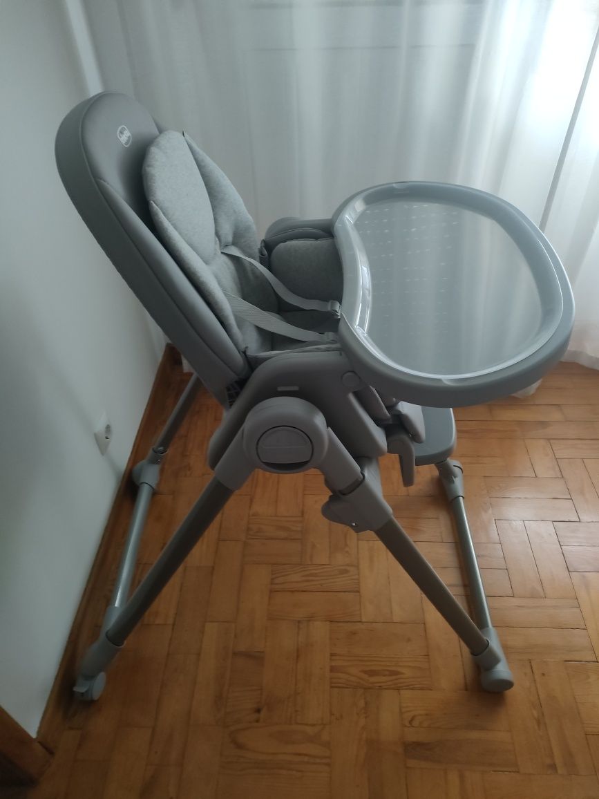 Cadeira de Papa Polly Armonia
IDADE RECOMENDADA 0m+
Cadeira de Papa Po
