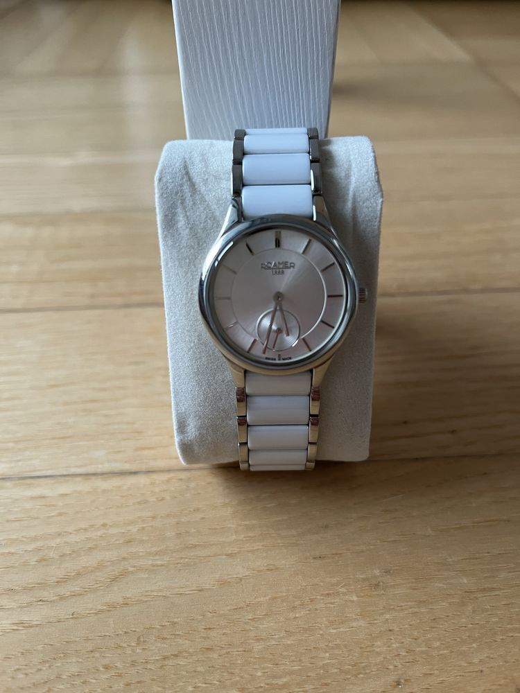 Zegarek damski Roamer Ceraline Small Second (677855.41.15.60)