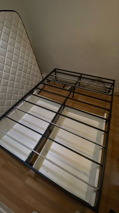 Cama de Casal + Colchão