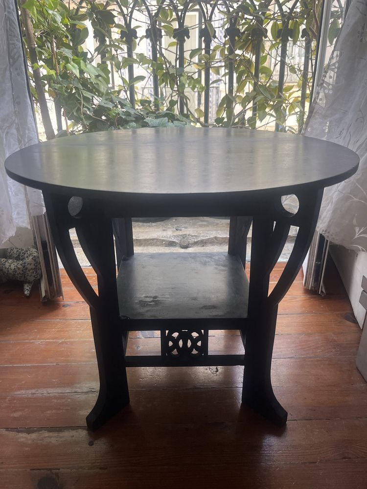 Mesa Antiga tipo Oriental