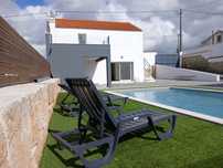 Moradia renovada T3 garagem churrasqueira piscina