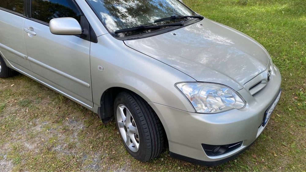 Toyota Corolla 1.6 автомат