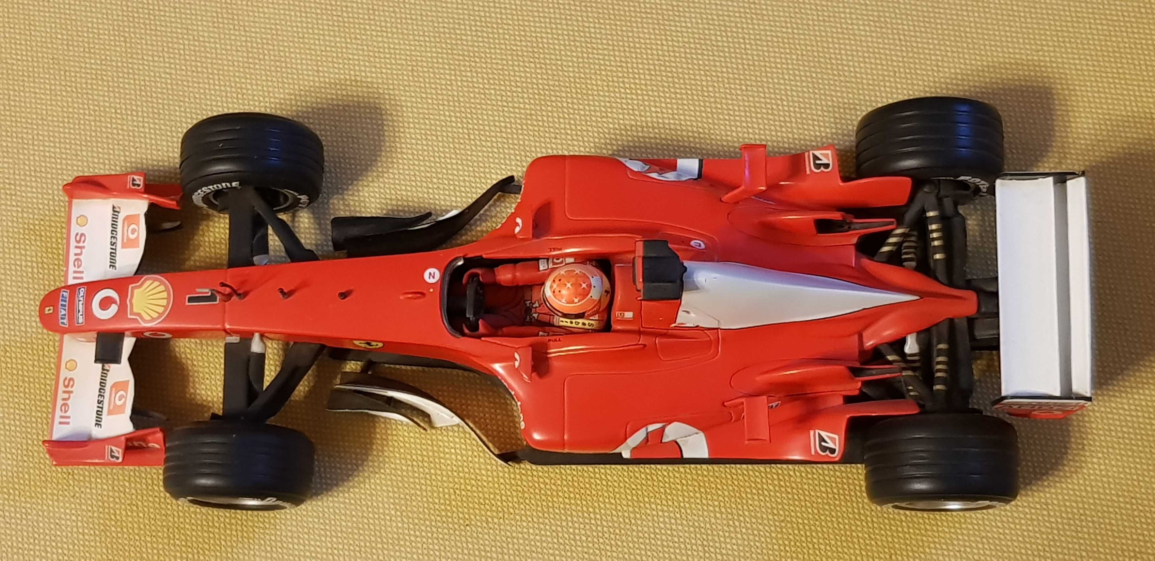 F1 Ferrari F2002 M. Schumacher Hot Wheels 1:18
