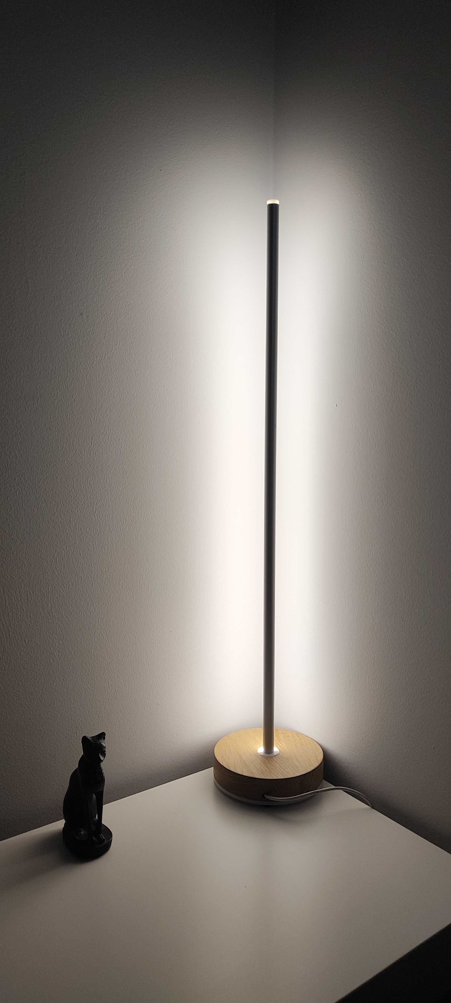Lampa podłogowa LED Pillar 10-500 z możliwością ściemniania