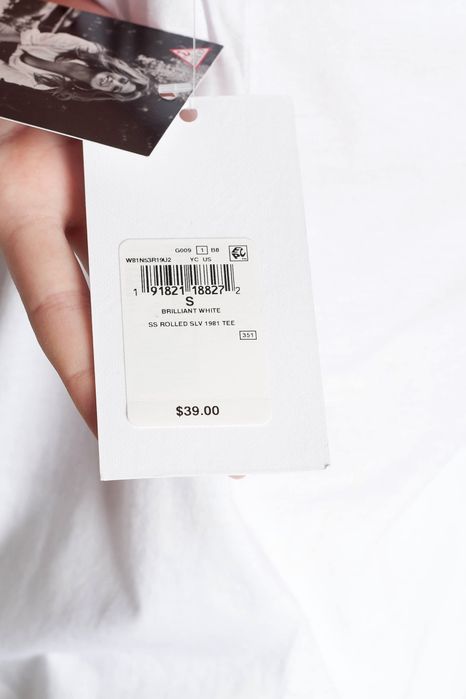 GUESS ОРИГІНАЛ. Нова жіноча футболка біла белая лого 1981