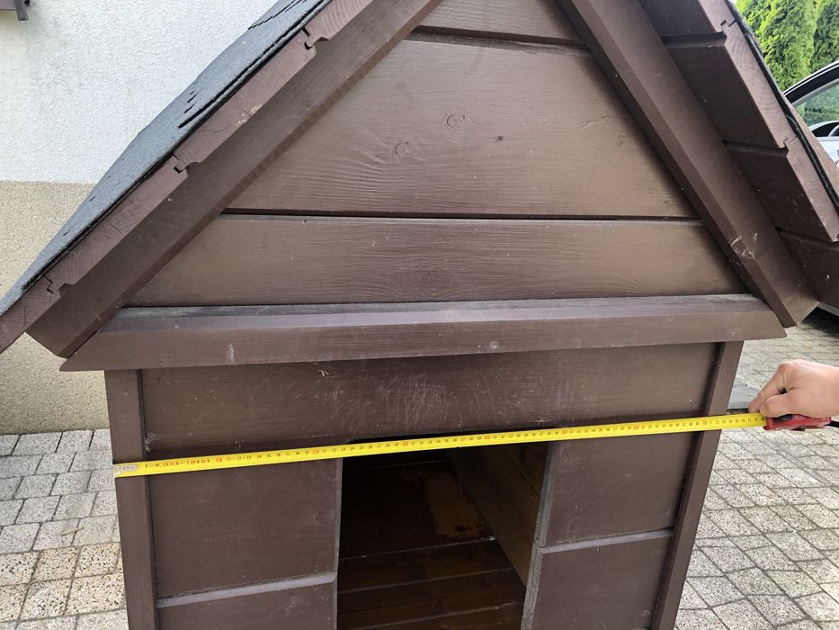 Duza buda dla psa drewniana, ocieplona