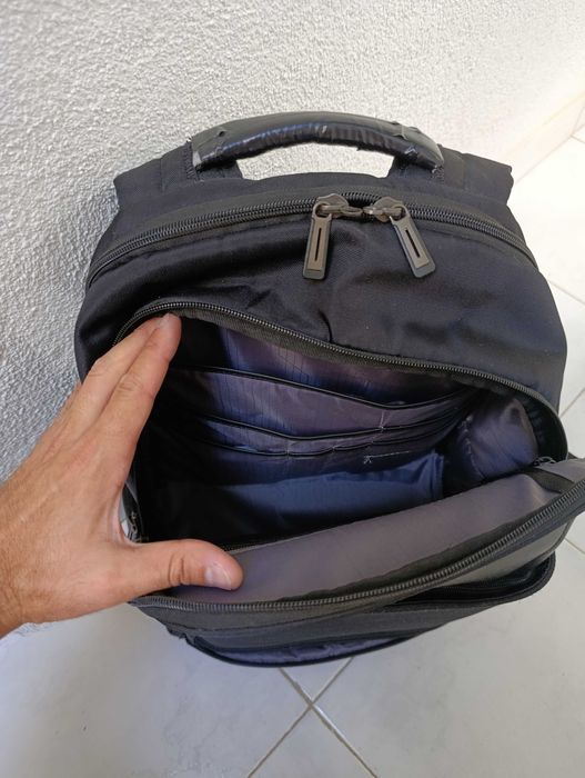 Mochila Targus 15,6'' (Mobile VIP Laptop Backpack)
