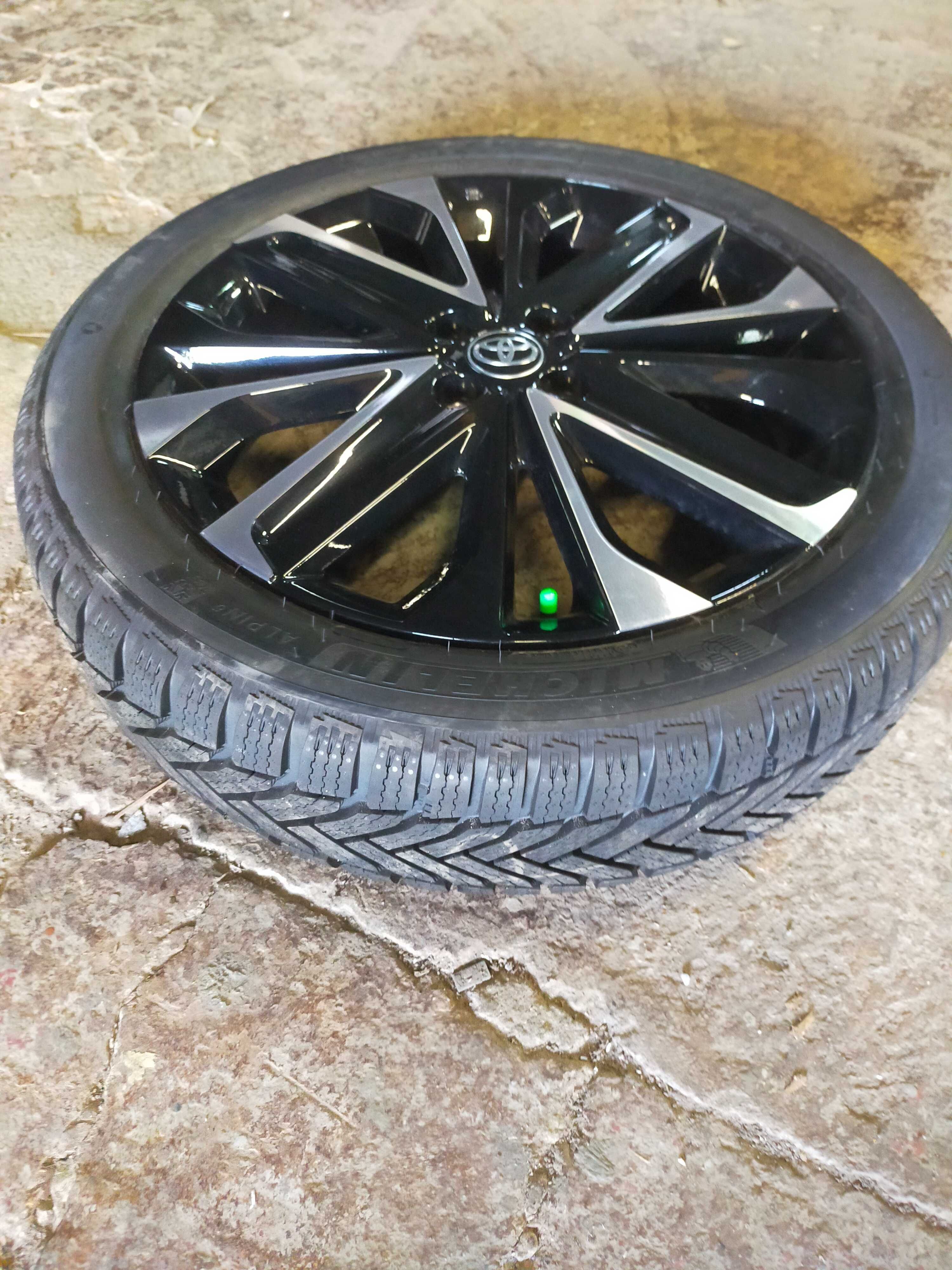Komplet kół zimowych Toyota AygoX 18''