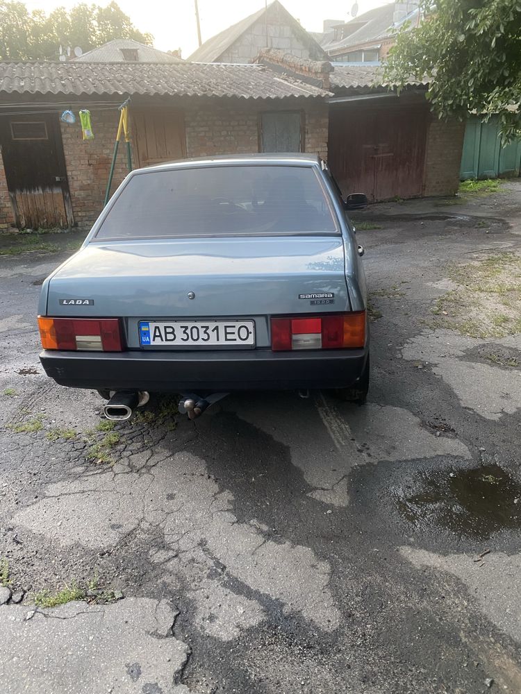 Продам авто ваз 21099
