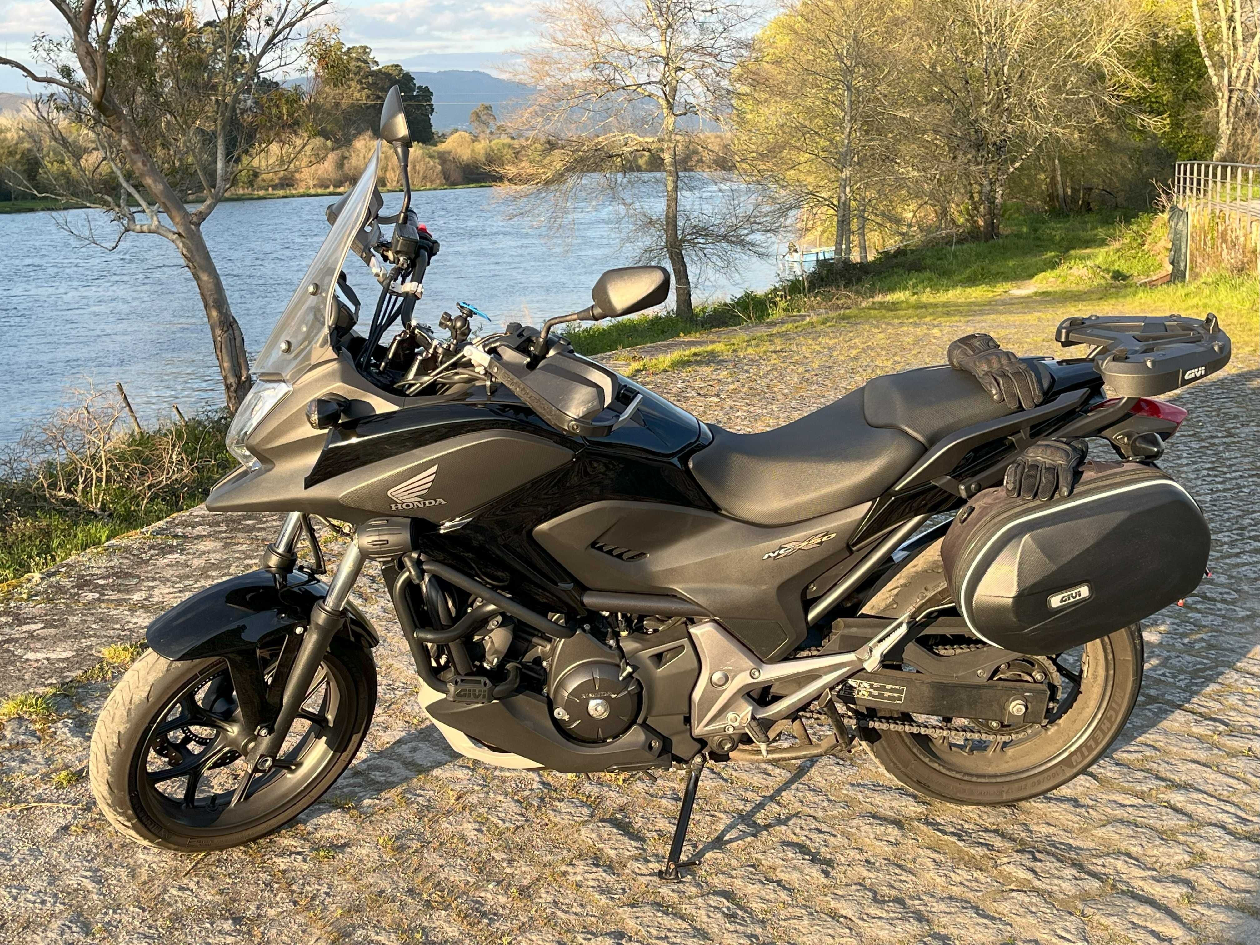 Honda NC750X DCT