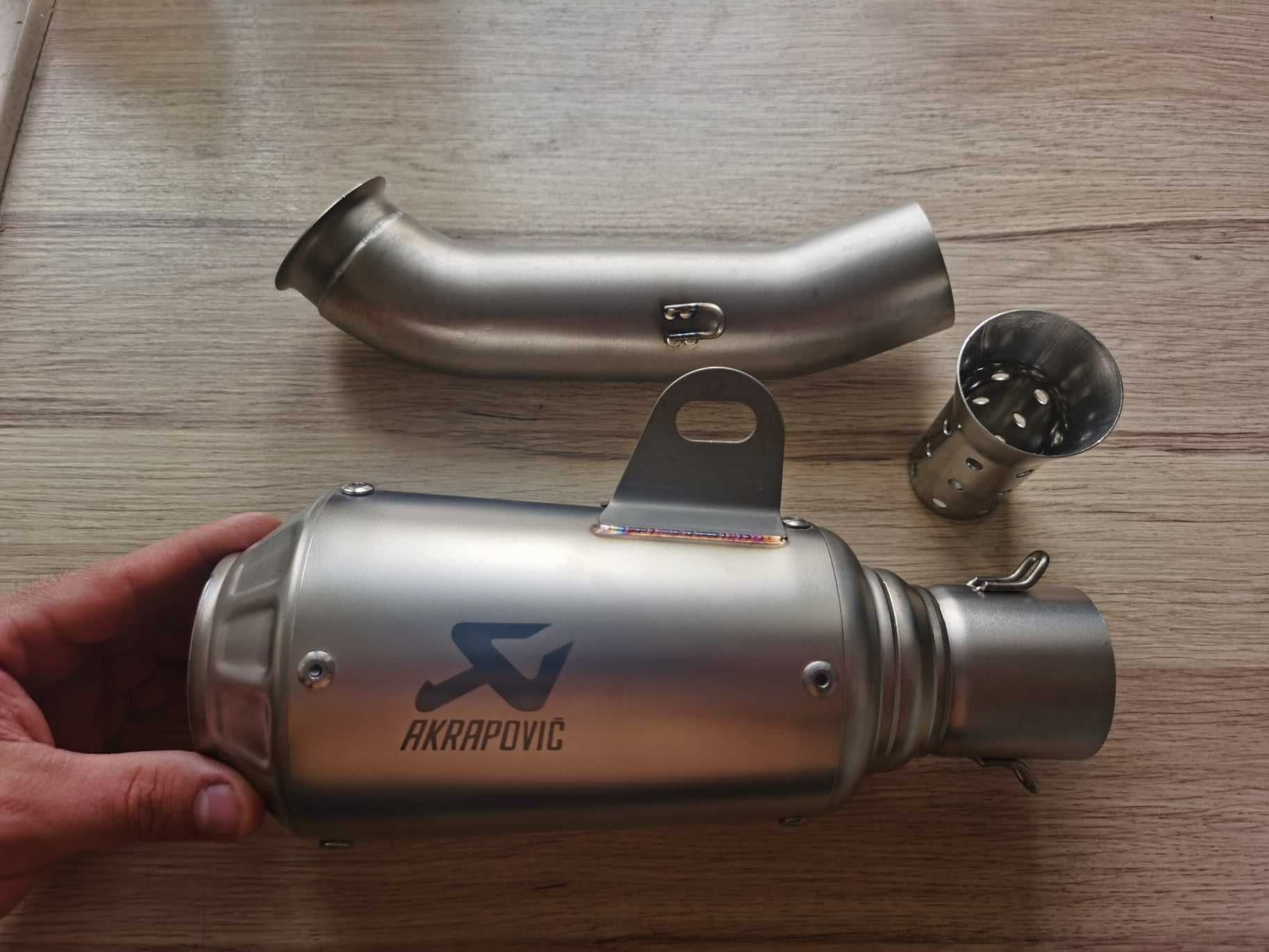 Wydech KTM Duke 125/390, RC, AKRAPOVIC/ GSXR,Yamaha 125/ R3, NINJA 400