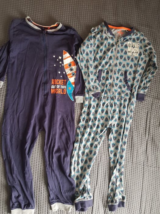 Zestaw 2 szt pajac piżama 110 116 Lupilu chłopięca rakiety kosmos