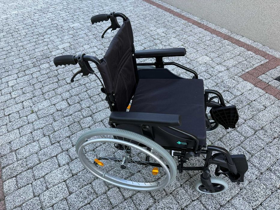 Wózek inwalidzki "Reha Fund Cruiser Active"