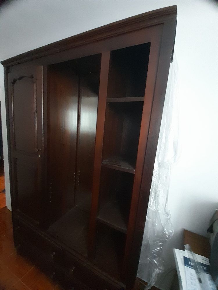 Vendo MOVEL SALA madeira maciça