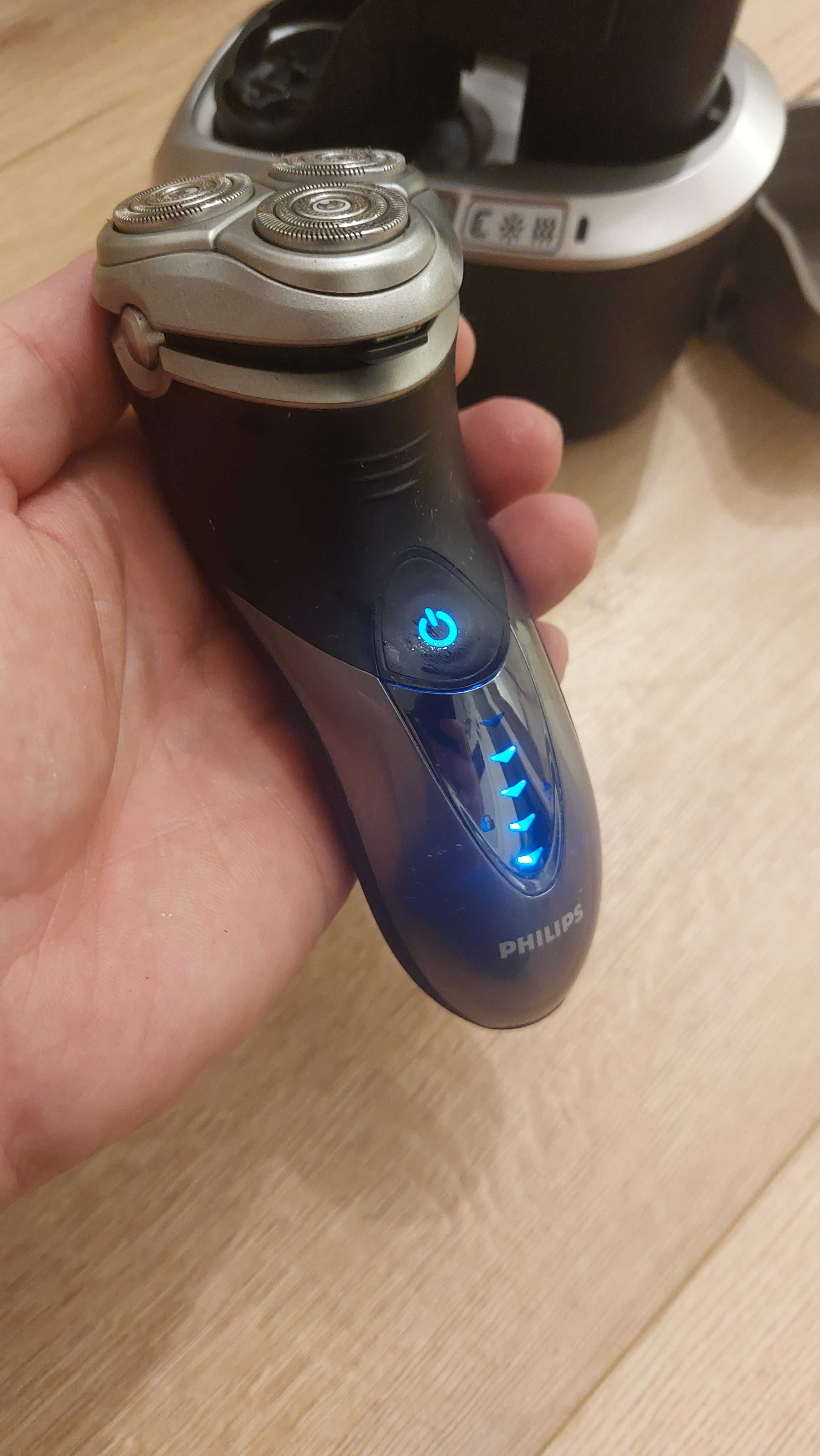 Maszynka do golenia PHILIPS PREMIUM  j.nowa nietrafiony nie Braun