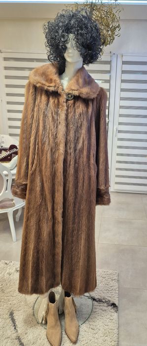 Futro płaszcz  z norek