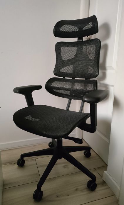 Fotel biurowy unique ergotech black