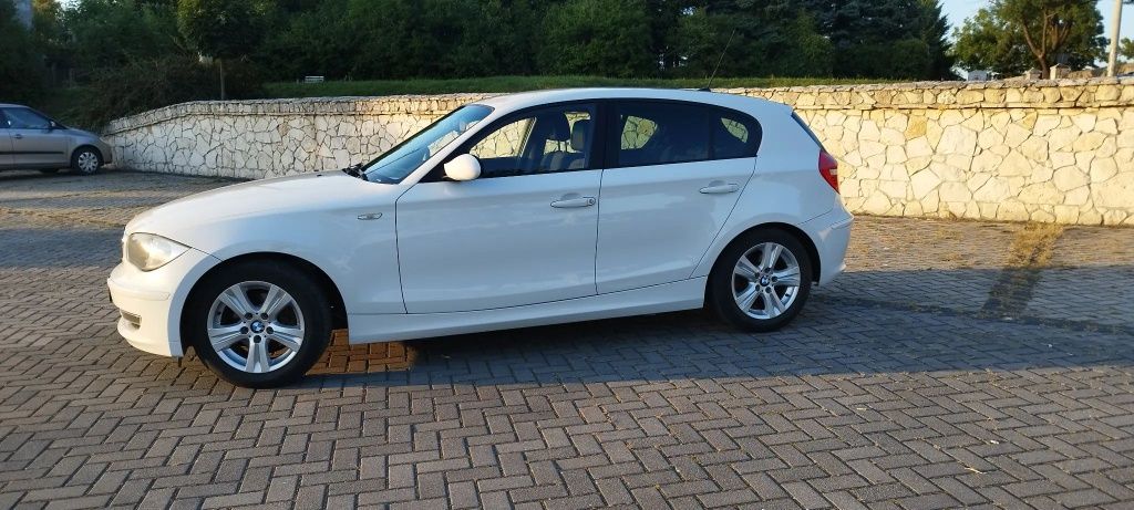 BMW 116i 122 KM Stan Bardzo dobry  Nowy rozrząd !!