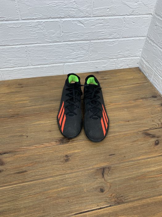 Футбольная обувь adidas оригинал 42р футзалки бампы копочки