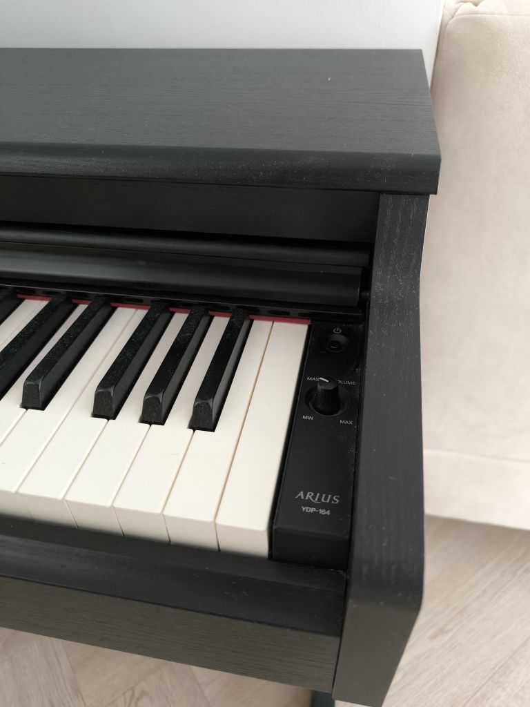 Pianino cyfrowe Yamaha YDP-164 B