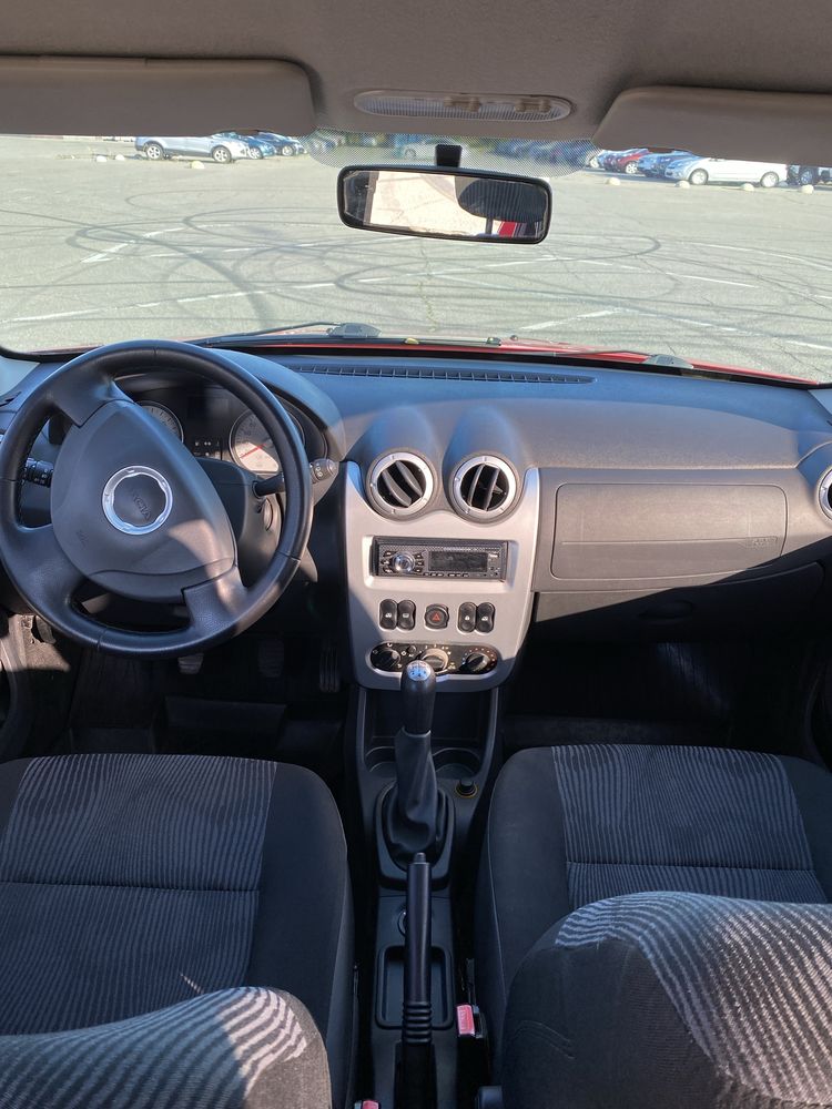 Dacia sandero 1.6 2009
