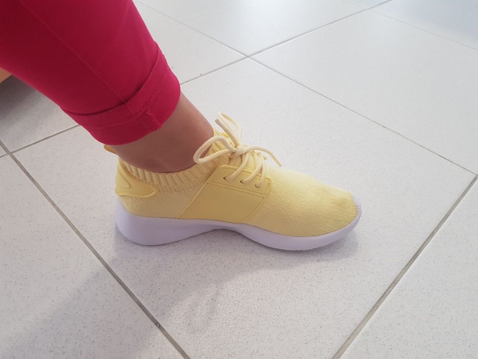 Tenis