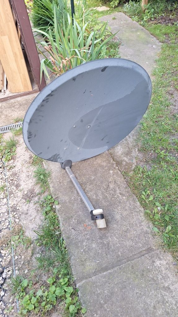 Czasza satelitarna z konwektorem