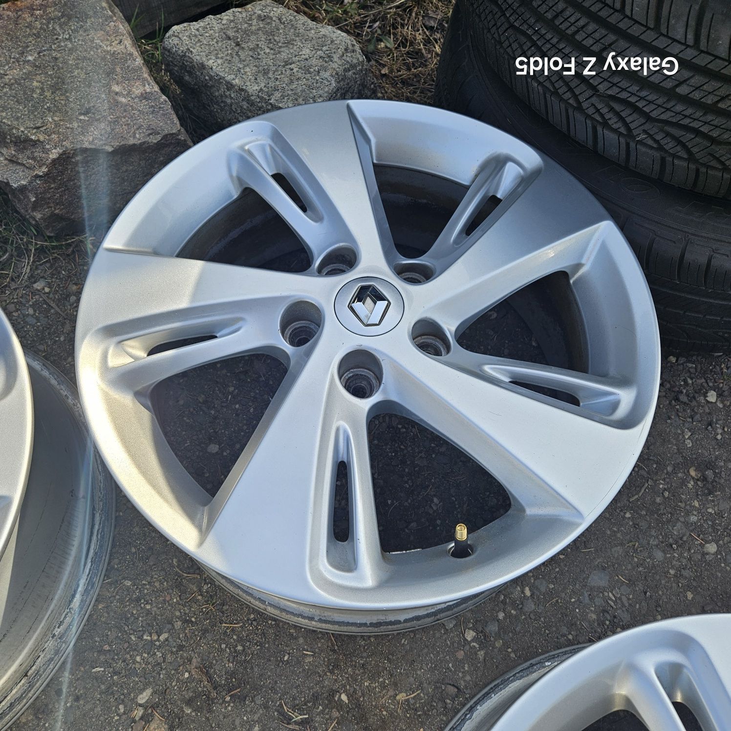 Alufelgi 17 Renault Fluence Megane Scenic 5x114,3 ET49