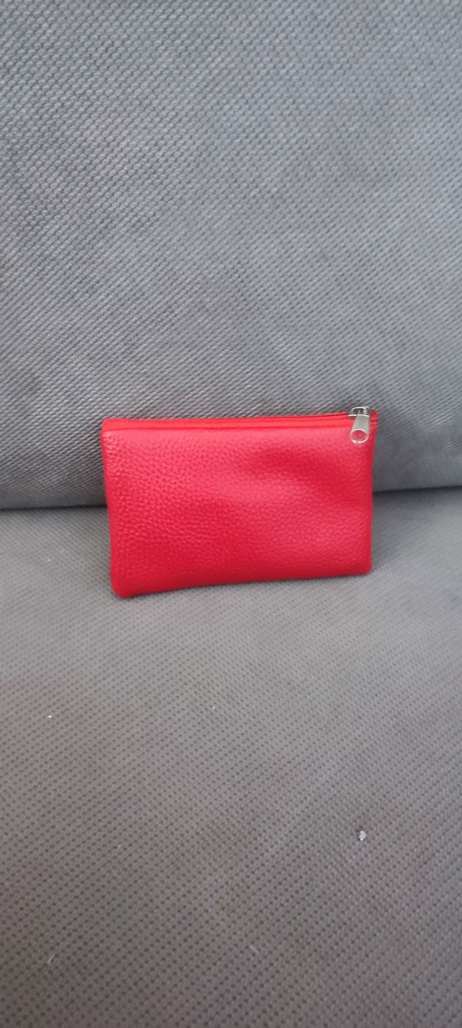 Nowe, śliczne etui, portfelik  na klucze