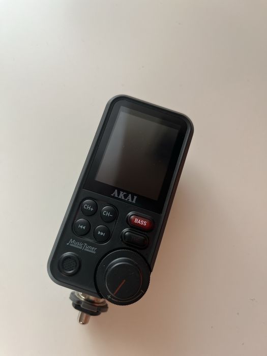 Bezprzewodowy transmiter samochodowy odtwarzacz mp3 mp4 FMT-93BT