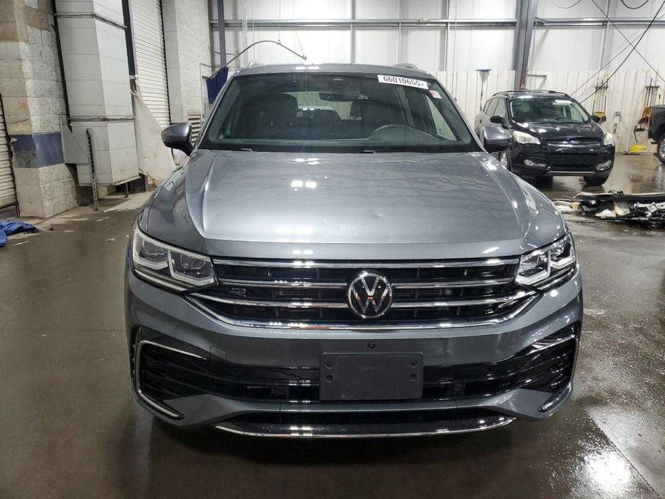 2022 Volkswagen Tiguan SEL R-Line