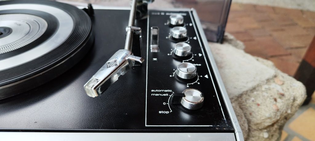 Gramofon Telafunken 3o3 S automatic