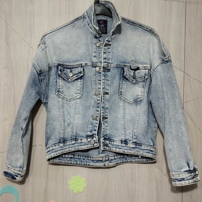 Жіноча джинсова куртка женская куртка розмір S Relucky