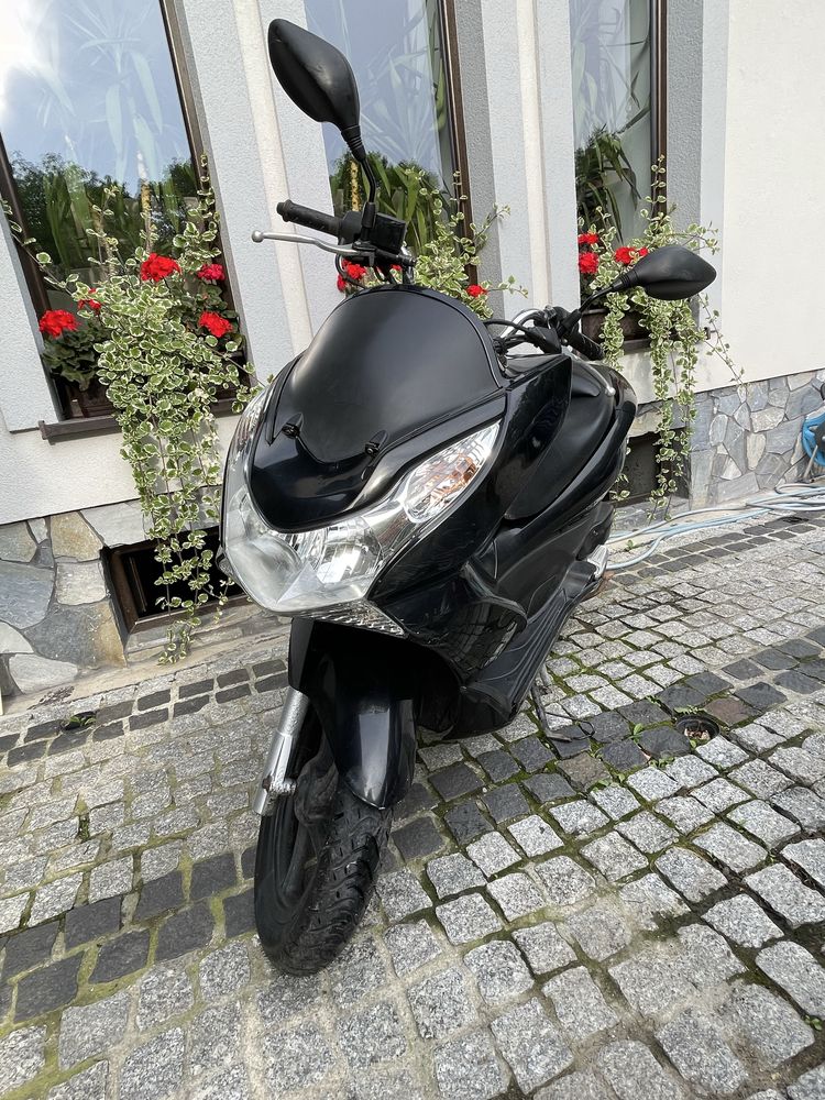 Sprzedam skuter Honda pcx125