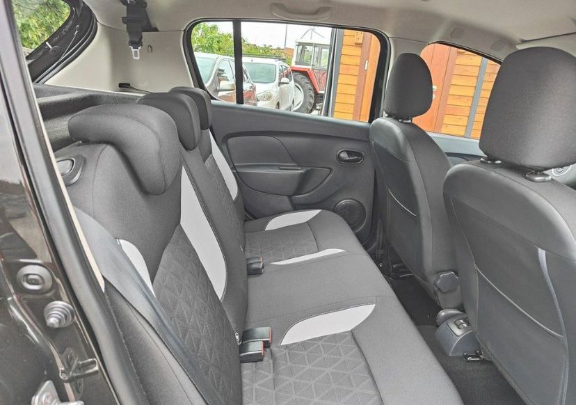 Dacia Sandero Stepway 2015 дизель 1.461 ТОП