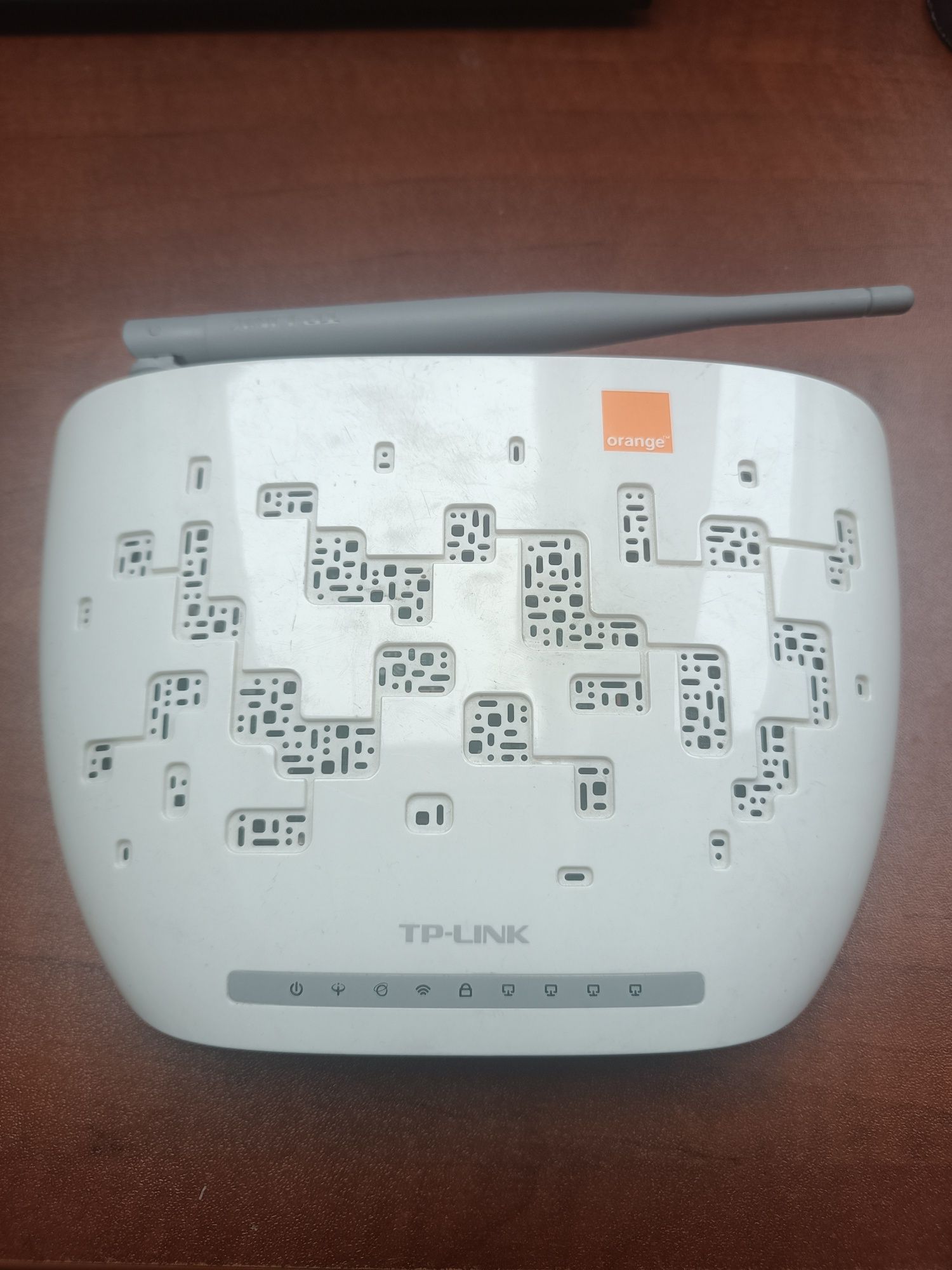 Router TP link TD-W8950N