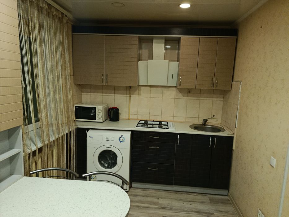 Сдаю 1 ком Металлургов