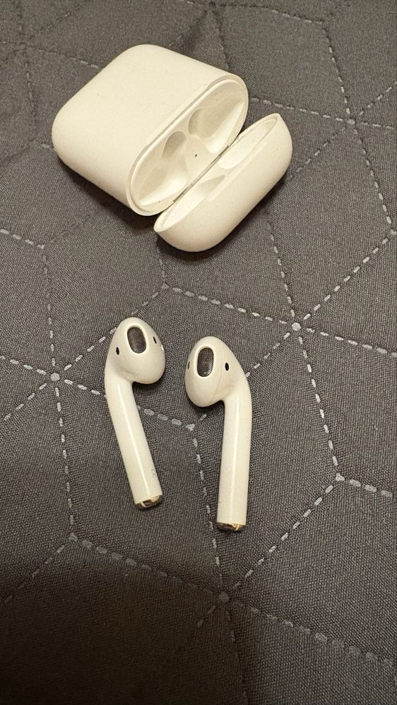 Продам навушники AirPods 2