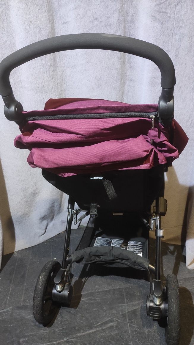 Коляска Britax , продам детскую прогулочную коляску