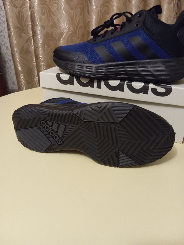 Кросівки чоловічі Adidas